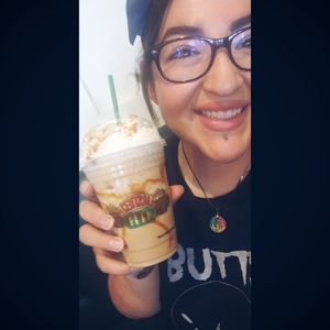 Meet your Posher, Maria